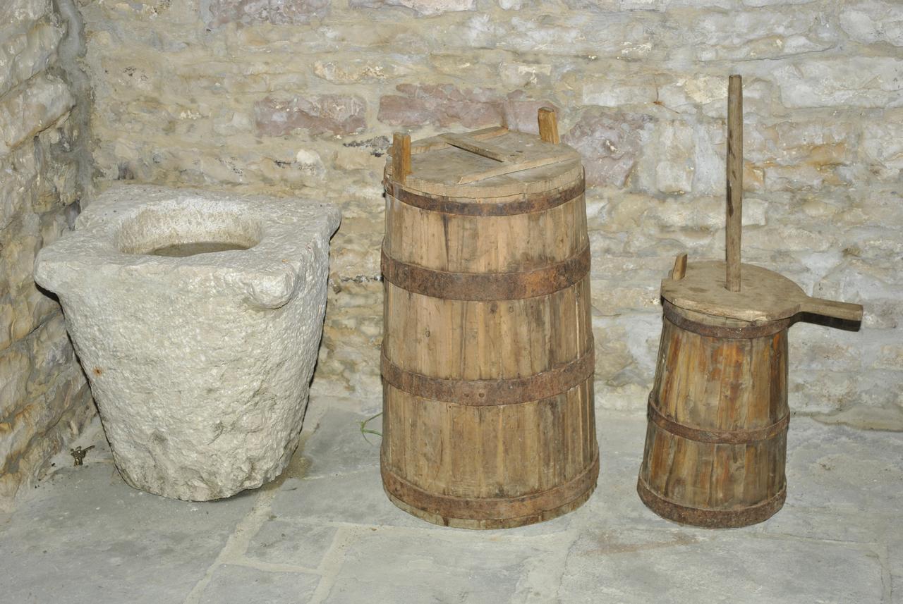 Отель Old Bazaar 1790 Гирокастра Экстерьер фото