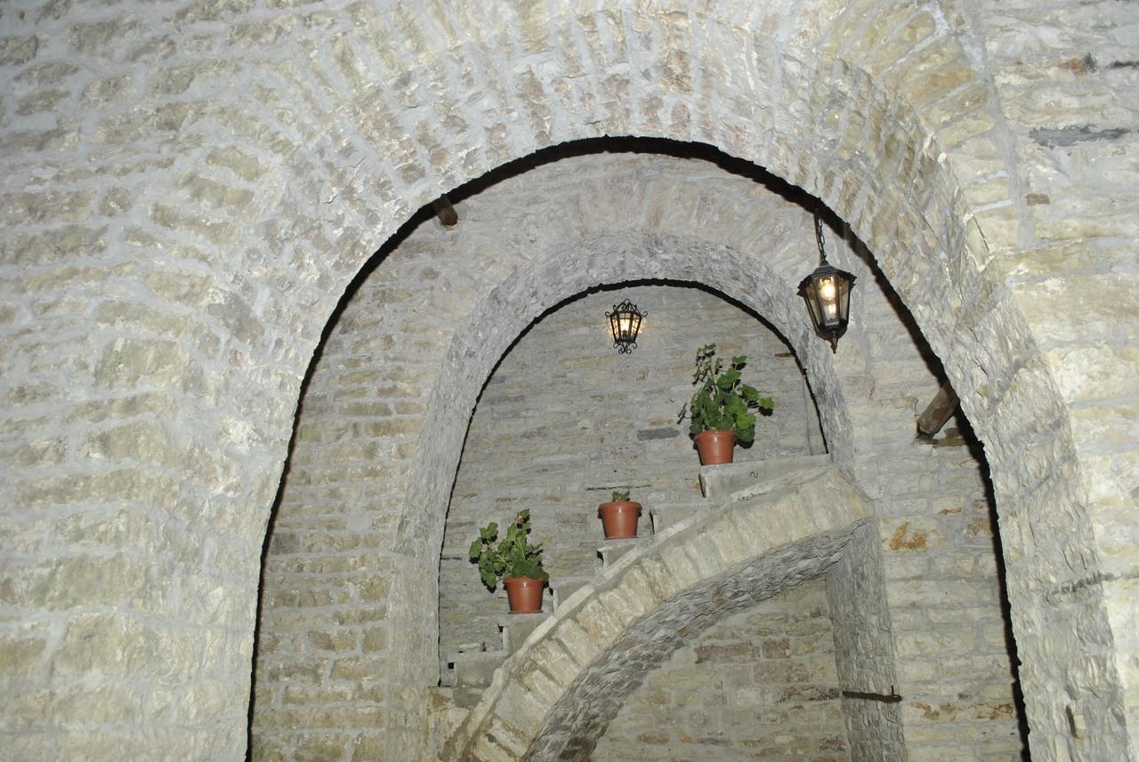 Отель Old Bazaar 1790 Гирокастра Экстерьер фото