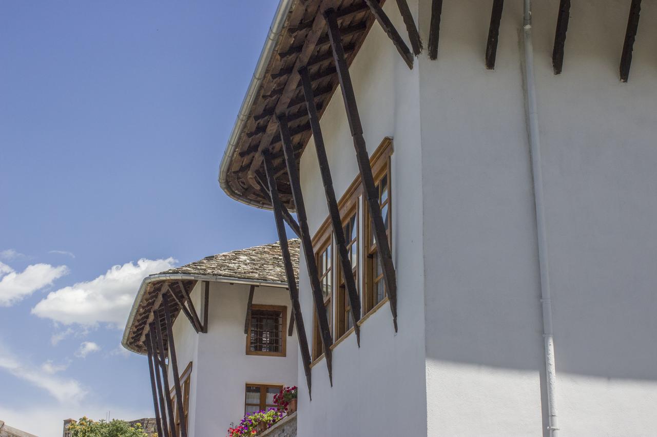 Отель Old Bazaar 1790 Гирокастра Экстерьер фото